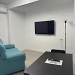 Apartamento 2 A 10 Minutos Caminando De La Estacion De Bus Y Tren Maria Zambrano