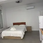Apartamento 2 A 10 Minutos Caminando De La Estacion De Bus Y Tren Maria Zambrano